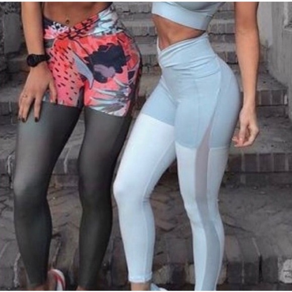 Nikki Blakketter limited edition Gymshark leggings - Picture 2 of 2